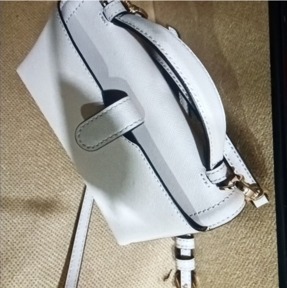 NWOT Michael Kors purse - Picture 4 of 4